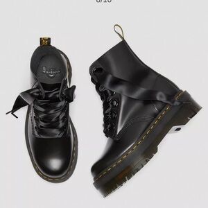 DR. MARTEN MOLLY WOMEN'S LEATHER PLATFORM BOOTS